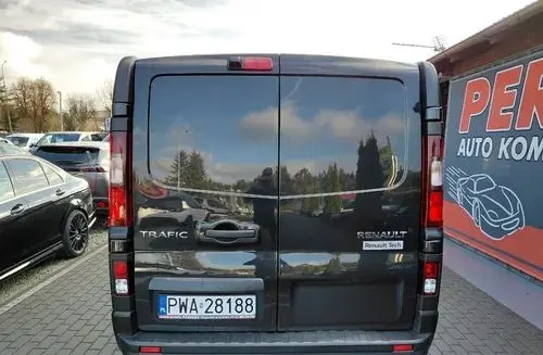 RENAULT Trafic 