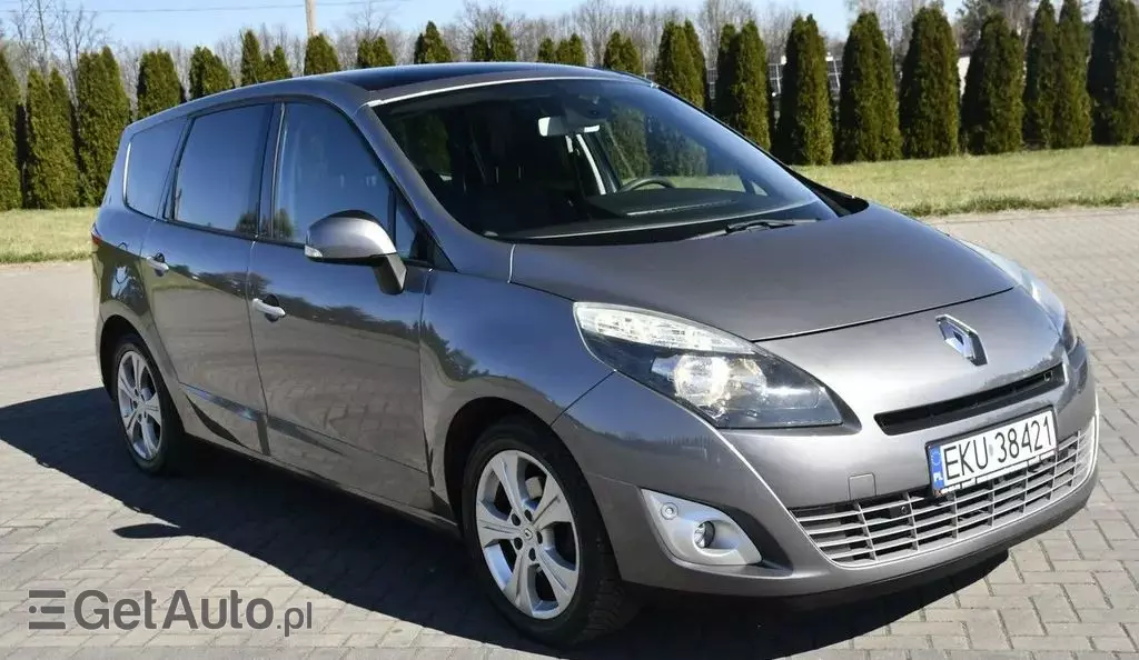 RENAULT Grand Scenic 