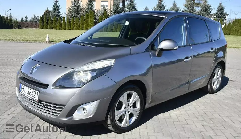 RENAULT Grand Scenic 