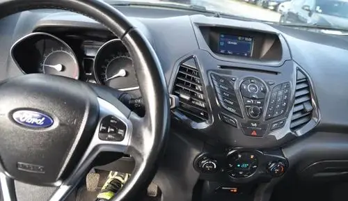 FORD EcoSport 