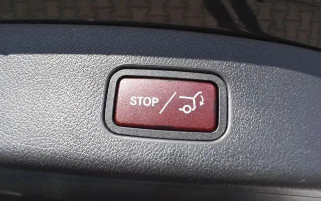 MERCEDES-BENZ GLC 300 de PHEV 4-Matic Avantgarde