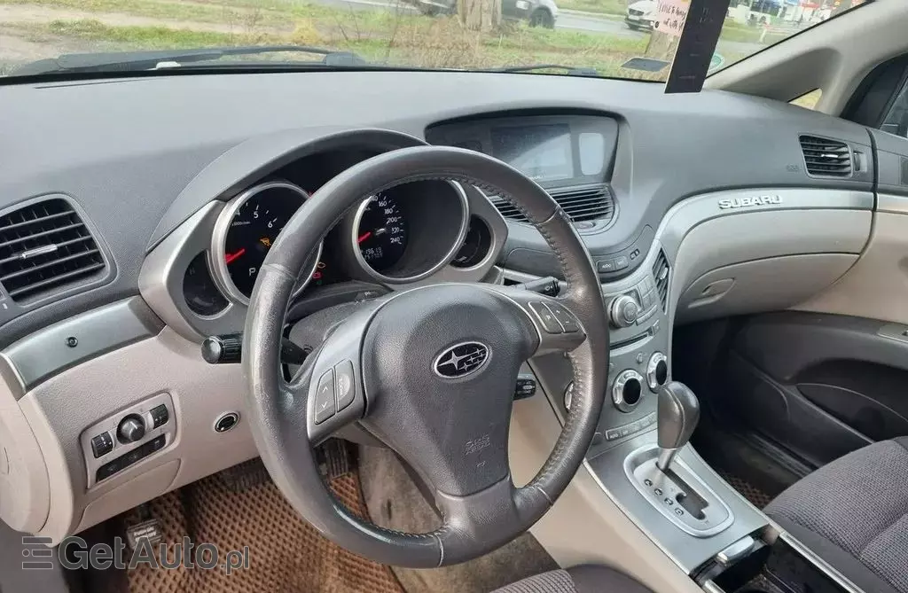 SUBARU Tribeca 