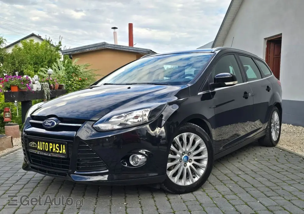 FORD Focus 1.6 EcoBoost Start-Stopp-System Titanium