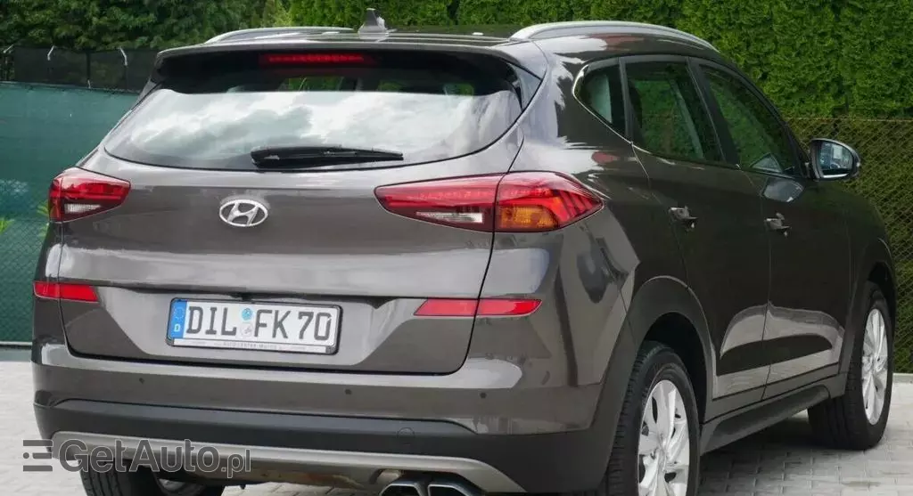 HYUNDAI Tucson 