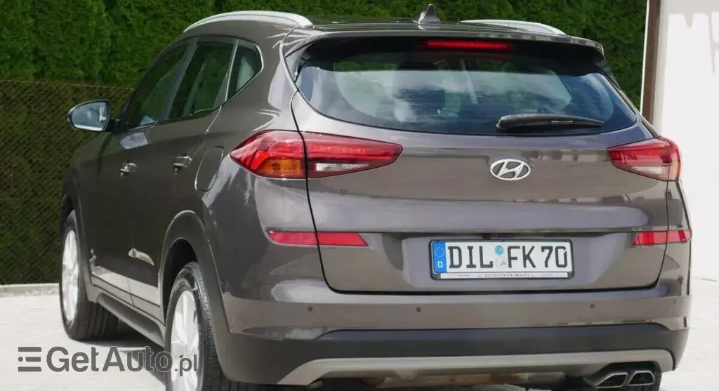 HYUNDAI Tucson 