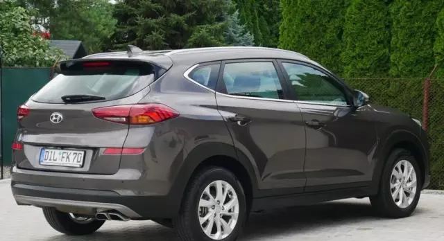 HYUNDAI Tucson 