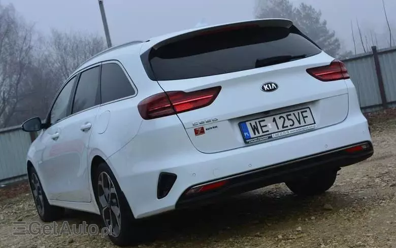 KIA Ceed Cee'd 1.6 CRDi L Business Line DCT