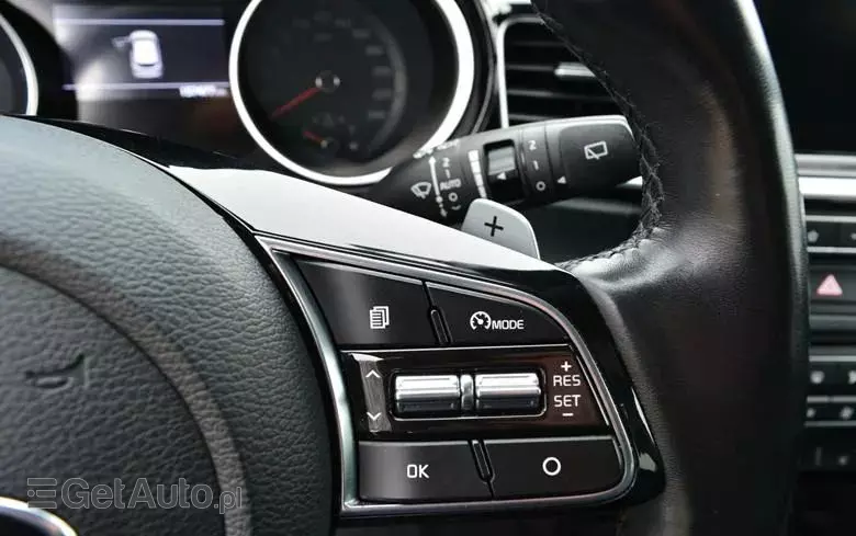 KIA Ceed Cee'd 1.6 CRDi L Business Line DCT