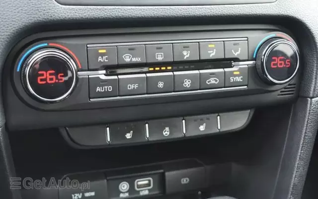 KIA Ceed Cee'd 1.6 CRDi L Business Line DCT