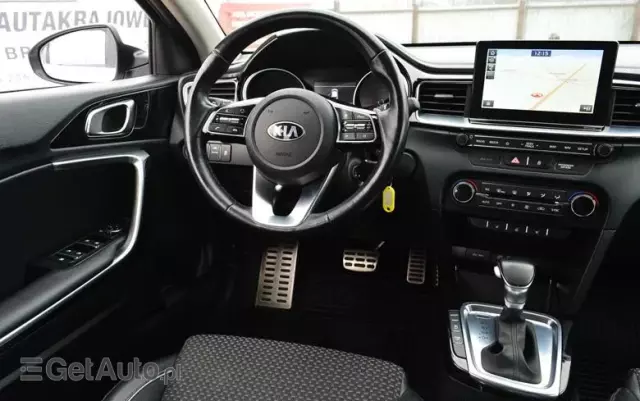 KIA Ceed Cee'd 1.6 CRDi L Business Line DCT