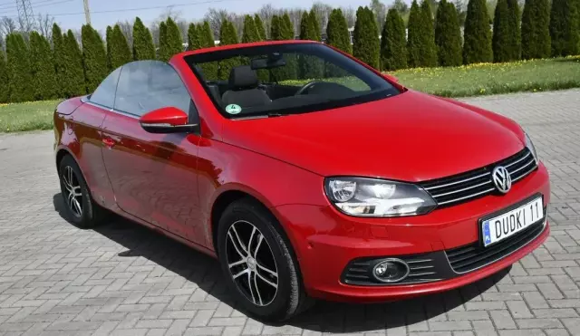 VOLKSWAGEN Eos 