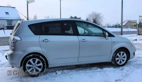 TOYOTA Corolla Verso 