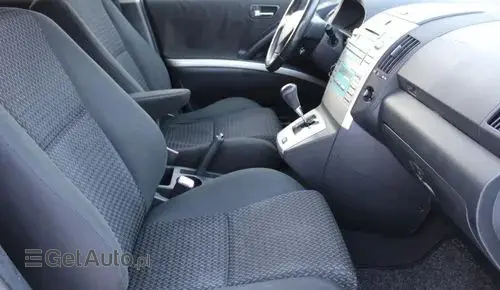 TOYOTA Corolla Verso 