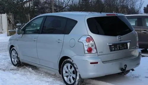 TOYOTA Corolla Verso 