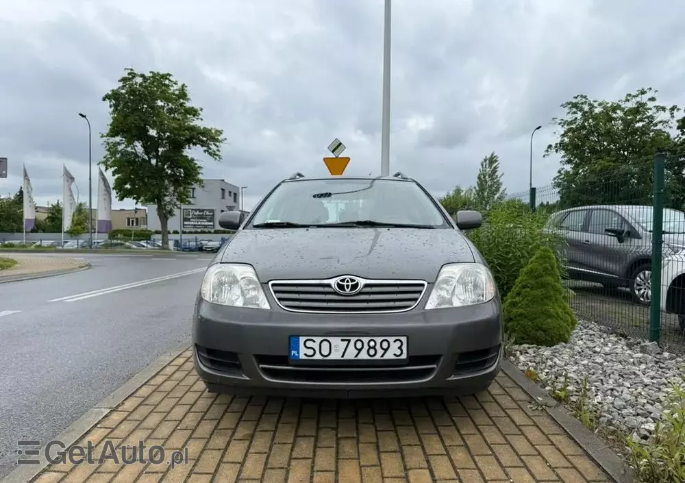 TOYOTA Corolla 1.4 D-4D Terra