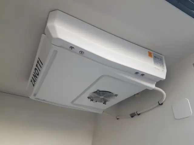 RENAULT Master FWD L3H2 CHŁODNIA AGREGAT 2 KOMORY MATERAC IZOTERMA GRZANIE WEBASTO AC