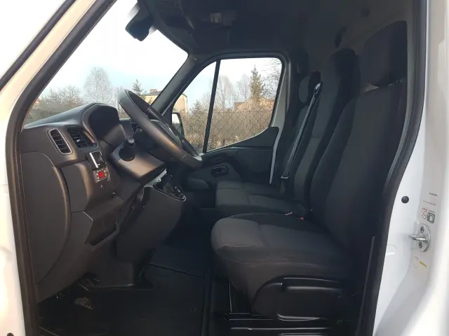 RENAULT Master FWD L3H2 CHŁODNIA AGREGAT 2 KOMORY MATERAC IZOTERMA GRZANIE WEBASTO AC