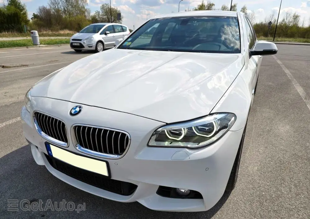 BMW Seria 5 530d xDrive Sport-Aut