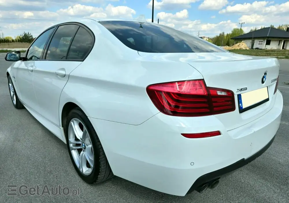 BMW Seria 5 530d xDrive Sport-Aut