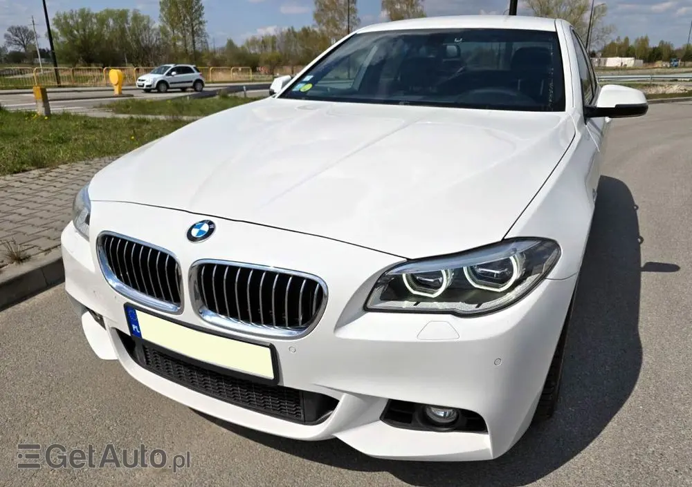 BMW Seria 5 530d xDrive Sport-Aut