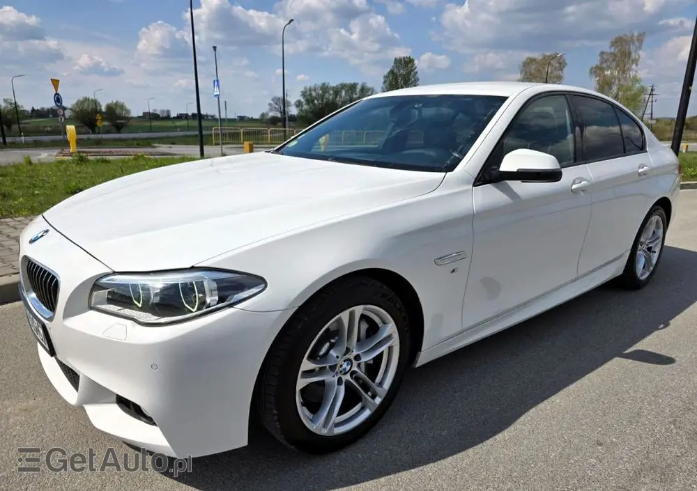 BMW Seria 5 530d xDrive Sport-Aut
