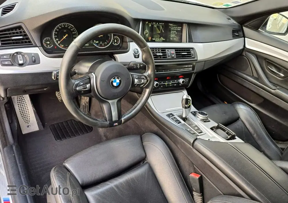 BMW Seria 5 530d xDrive Sport-Aut