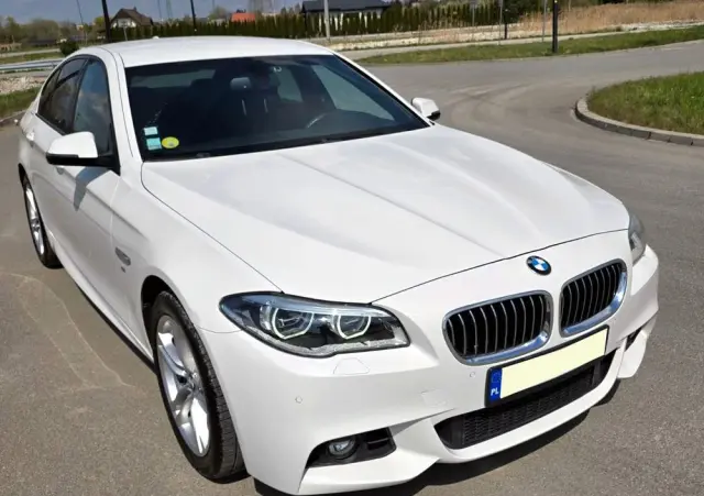 BMW Seria 5 530d xDrive Sport-Aut