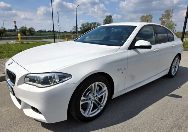 BMW Seria 5 530d xDrive Sport-Aut