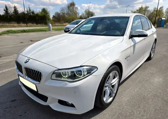 BMW Seria 5 530d xDrive Sport-Aut