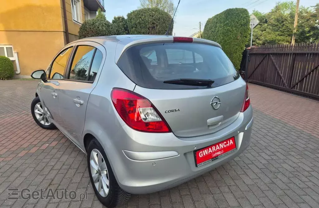 OPEL Corsa 