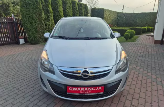 OPEL Corsa 