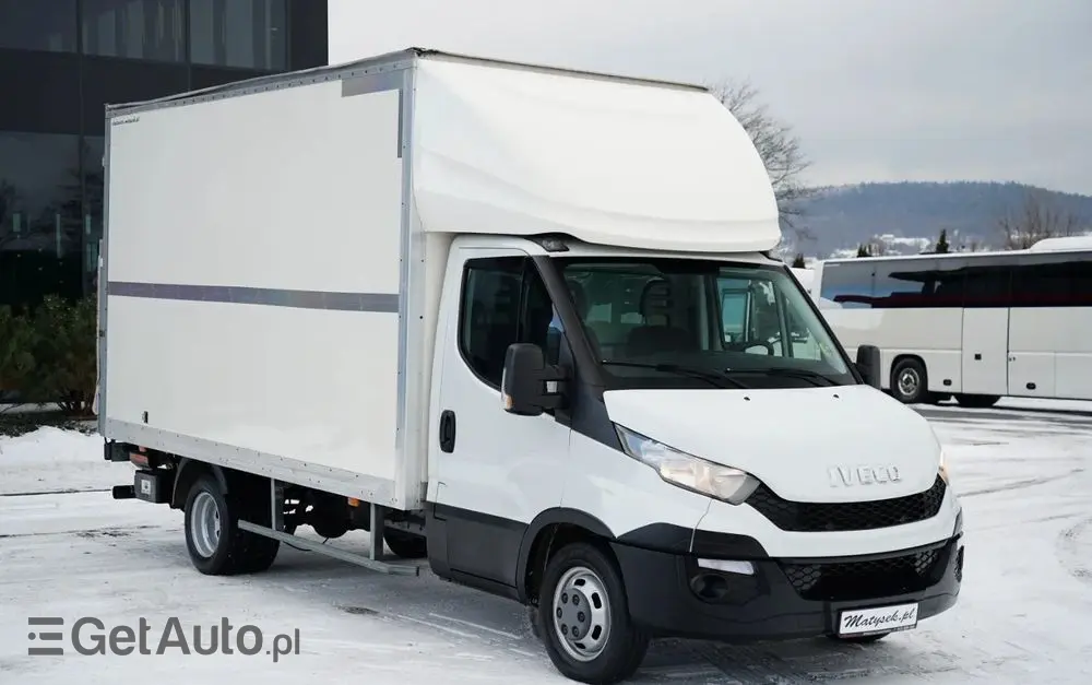 IVECO DAILY 35-150 / KONTENER 4,2 M / WINDA-750kg / BLIŹNIAK DMC: 3500 KG 