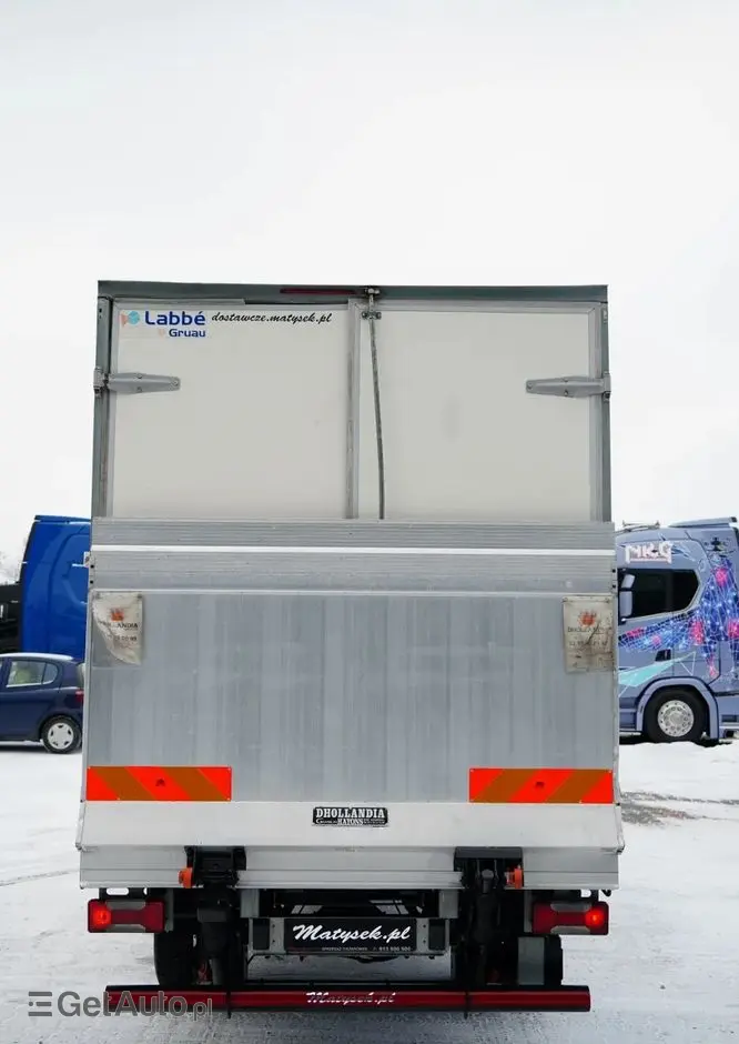 IVECO DAILY 35-150 / KONTENER 4,2 M / WINDA-750kg / BLIŹNIAK DMC: 3500 KG 