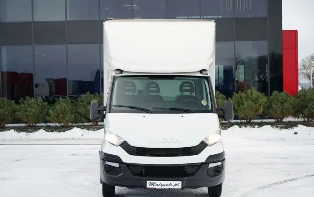 IVECO DAILY 35-150 / KONTENER 4,2 M / WINDA-750kg / BLIŹNIAK DMC: 3500 KG 