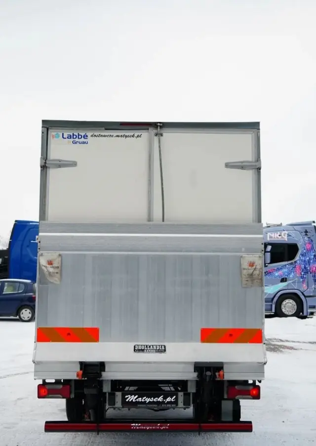 IVECO DAILY 35-150 / KONTENER 4,2 M / WINDA-750kg / BLIŹNIAK DMC: 3500 KG 
