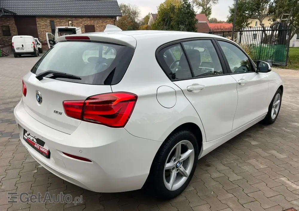BMW Seria 1 118i