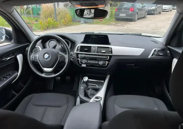 BMW Seria 1 118i