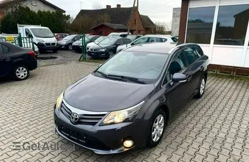TOYOTA Avensis 