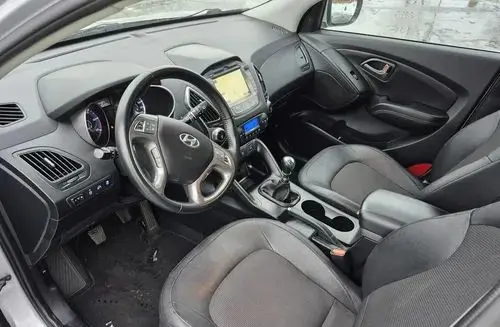 HYUNDAI Ix35 