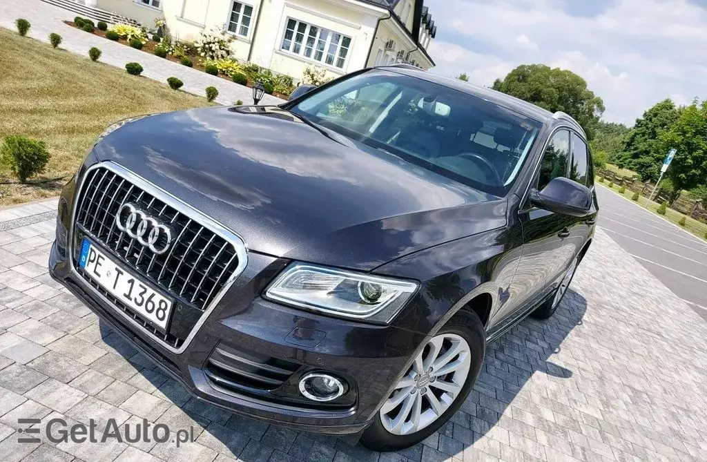AUDI Q5 