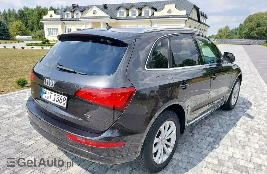 AUDI Q5 