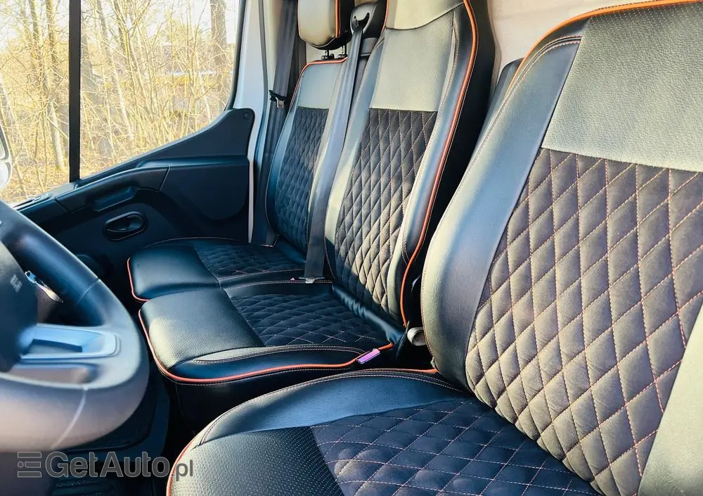 RENAULT Master IV klima Tablet 35 tys km ! Pikowane fotele ! L3h2 hak ! 