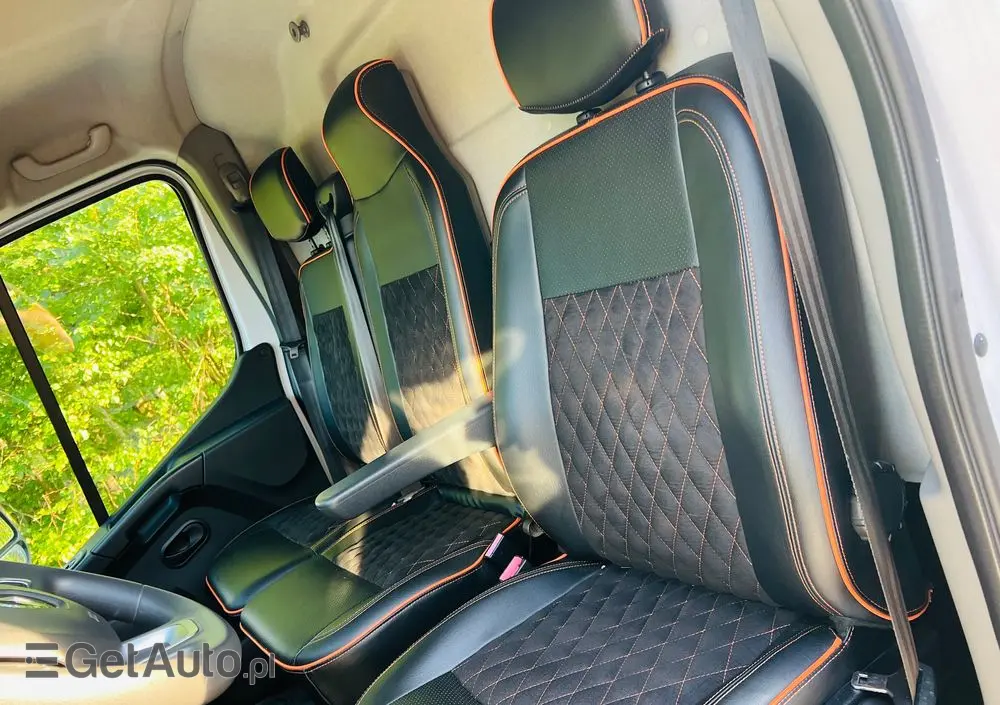 RENAULT Master IV klima Tablet 35 tys km ! Pikowane fotele ! L3h2 hak ! 