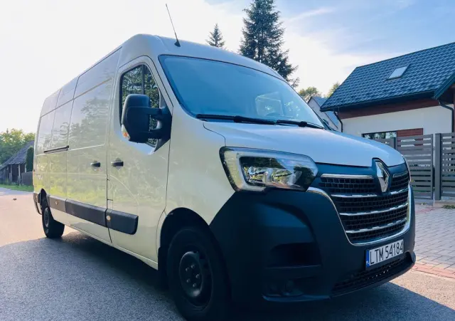 RENAULT Master IV klima Tablet 35 tys km ! Pikowane fotele ! L3h2 hak ! 