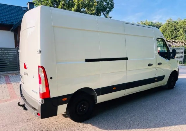 RENAULT Master IV klima Tablet 35 tys km ! Pikowane fotele ! L3h2 hak ! 