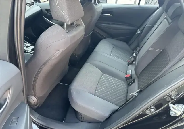 TOYOTA Corolla 1.8 Hybrid Comfort