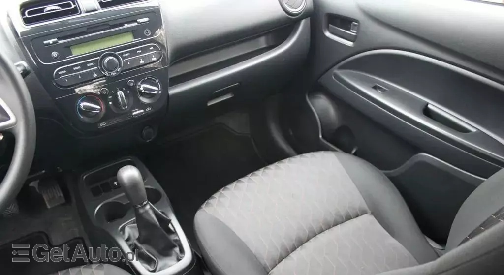 MITSUBISHI Space Star 