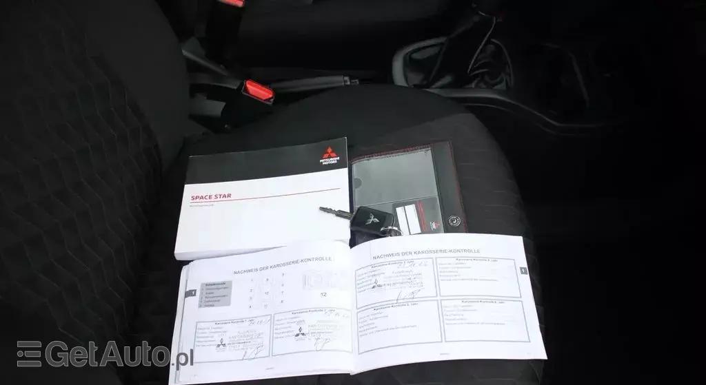 MITSUBISHI Space Star 