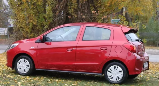 MITSUBISHI Space Star 