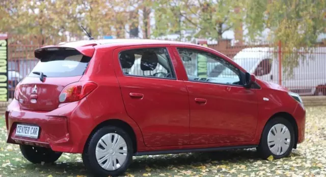 MITSUBISHI Space Star 